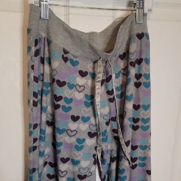 Aeropostale S Heart Patterned PJ Pants - Picture 2 of 3